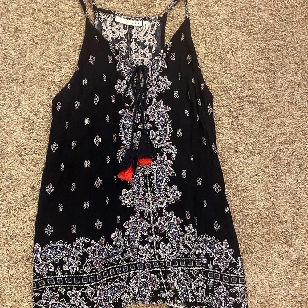 Tank top - Picture 1 of 3